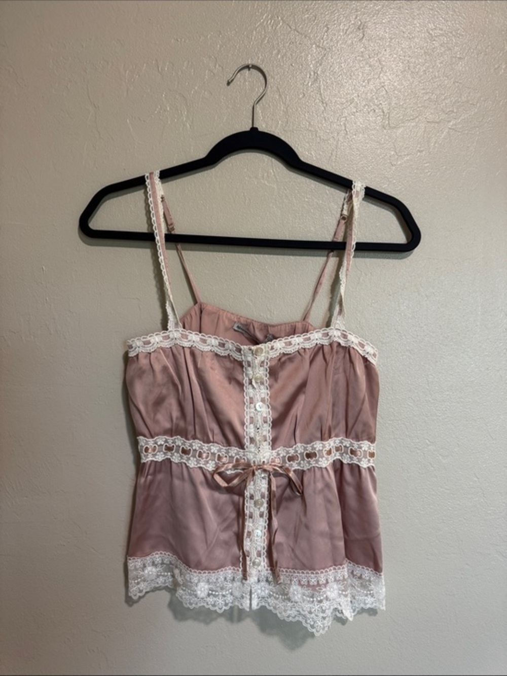 Abercrombie & Fitch Dusty Rose Satin Lace-Trim Cami size xs